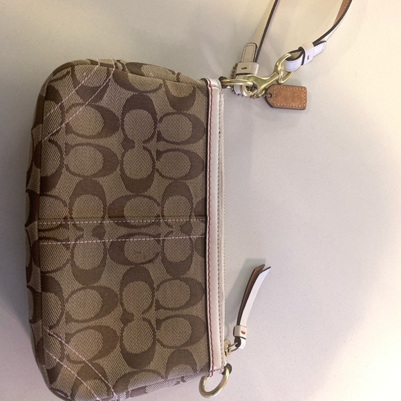 Purse - Picture 3 of 4